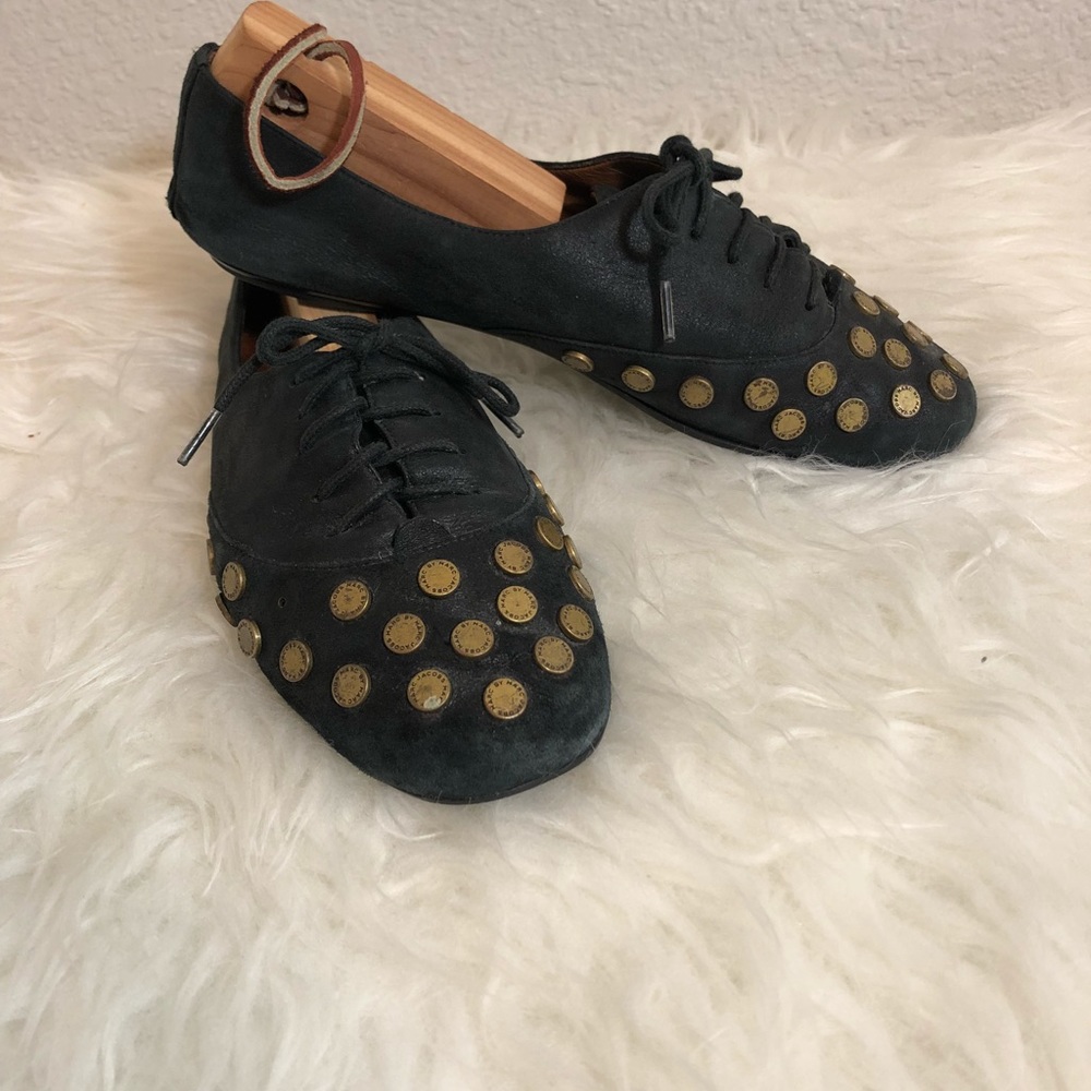 MBMJ Suede Black Laceup Logo Button Flats 37
